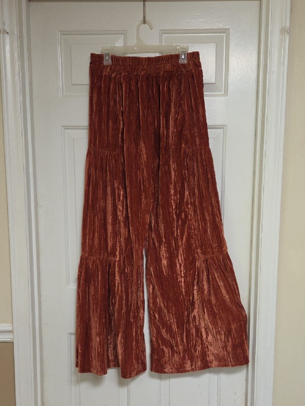 NATURAL LIFE Rust Velvet Tiered Flare Pants Sz Med - Picture 4 of 5